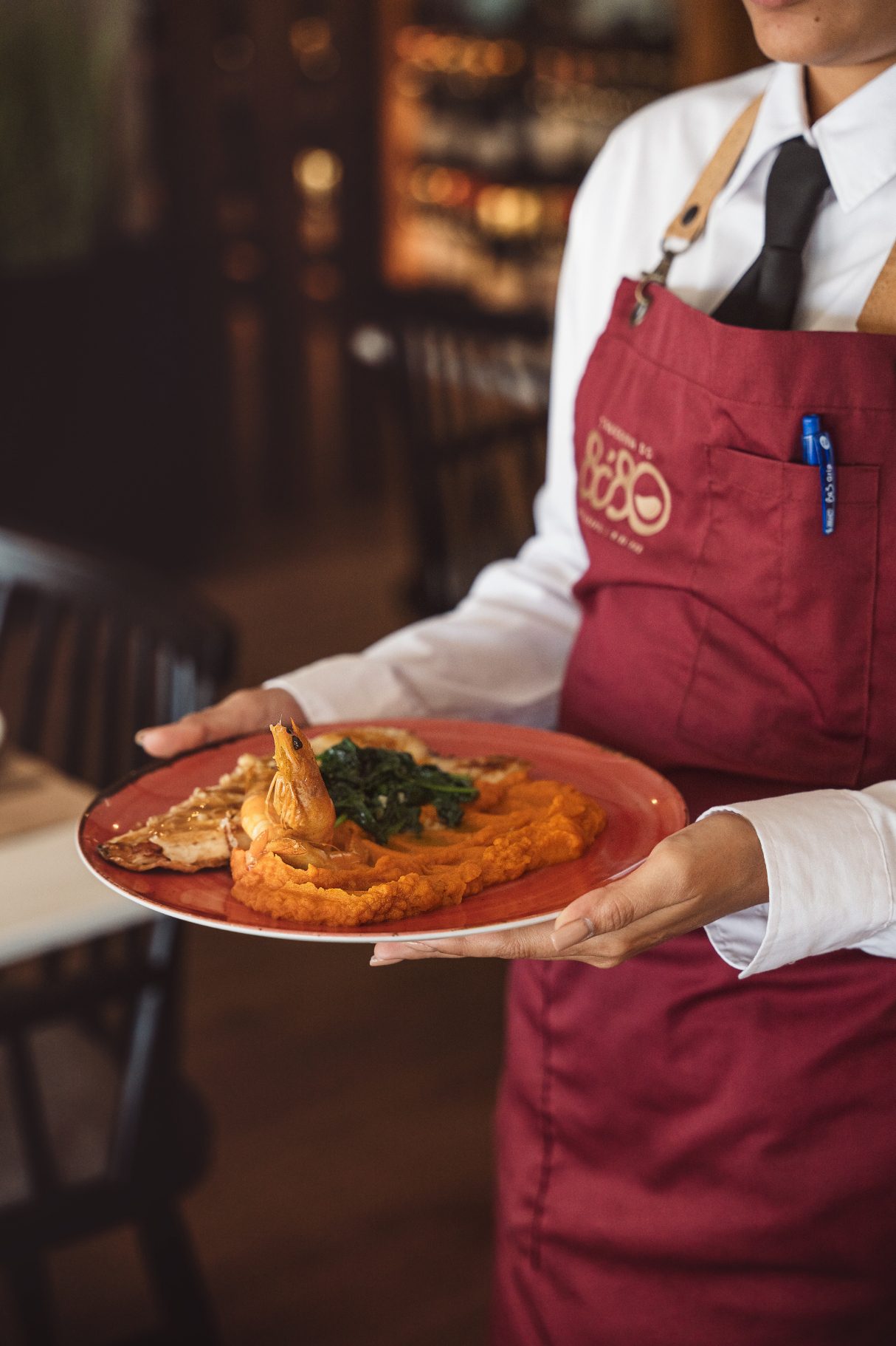 taverna8o80-quem-somos-gif-1@2x